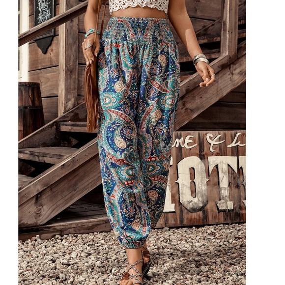 Boho Floral Print Stretchy Waist Jogger Pants - Picture 2 of 3